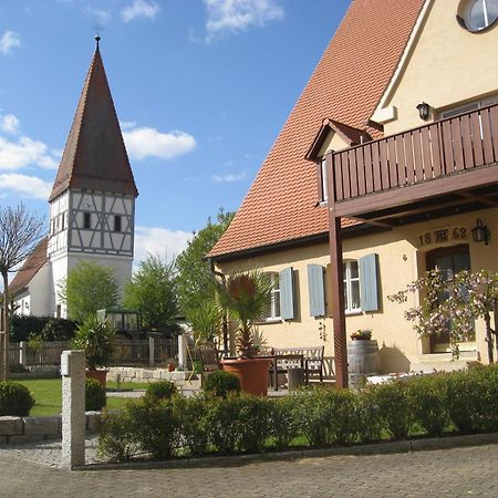 Landhaus Folk Hotel Pleinfeld Buitenkant foto