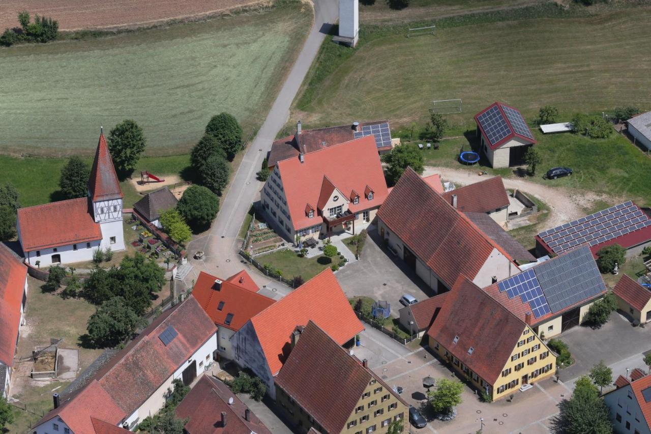 Landhaus Folk Hotel Pleinfeld Buitenkant foto